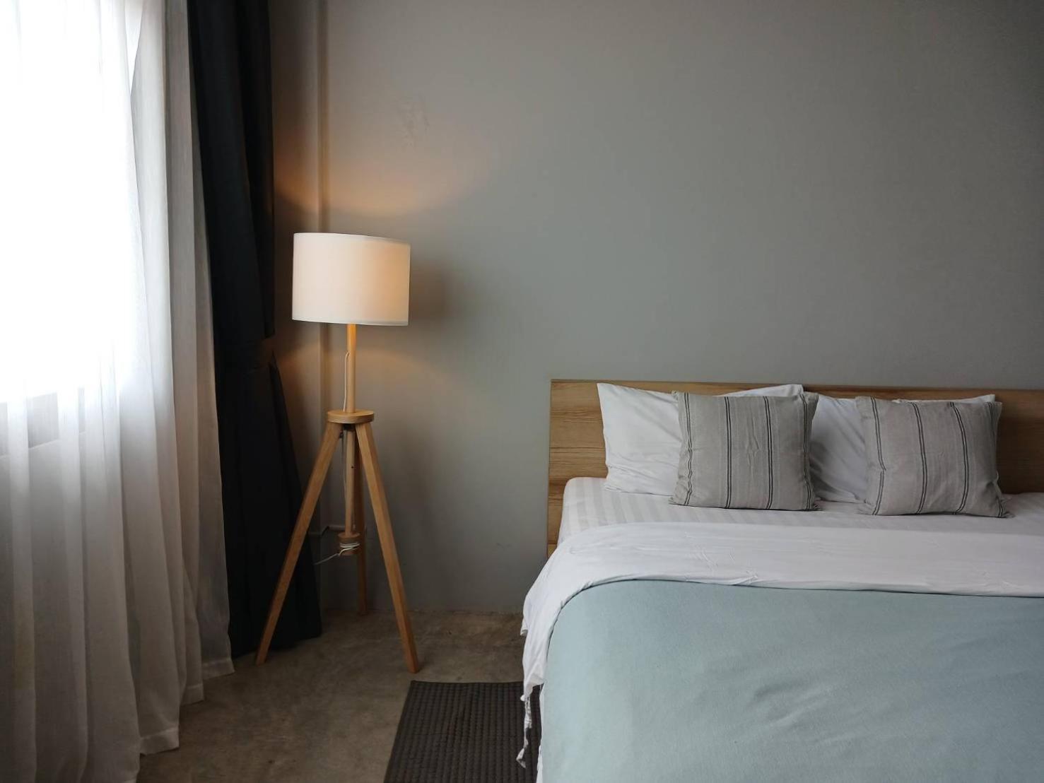 Hotel Into The Town 3*